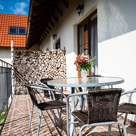 Na Wydmie Bed and breakfast